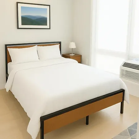 Luxury Stay For Nyc Visit Jersey City 7 Min Walk Nyc Train Station Exterior photo
