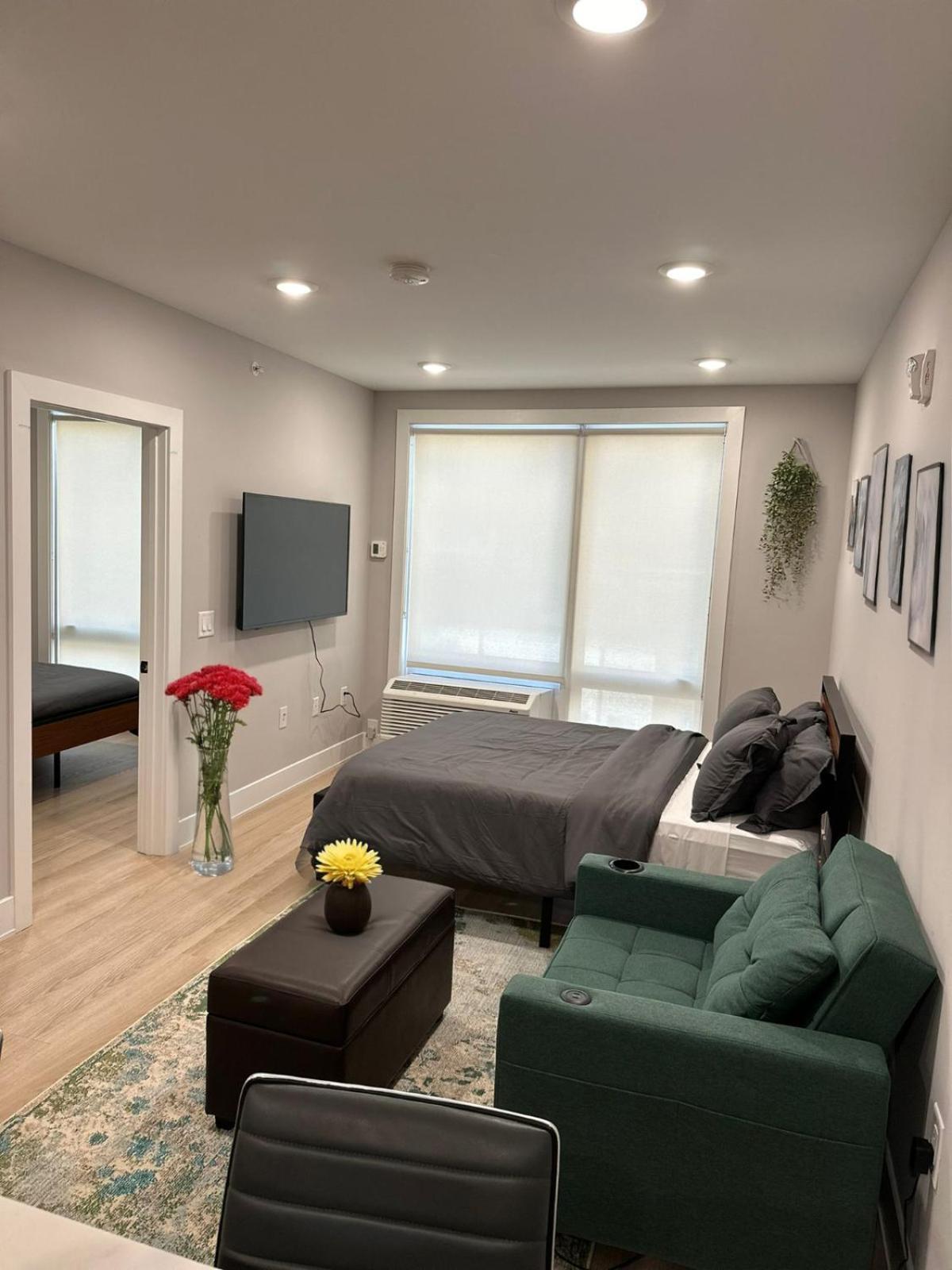 Luxury For Nyc Visit Jersey 7 Min Walk Nyc Train Station Apartment Jersey City